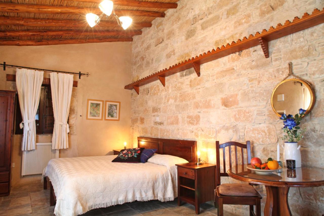 Agrovino Lofou Hotel Exterior photo